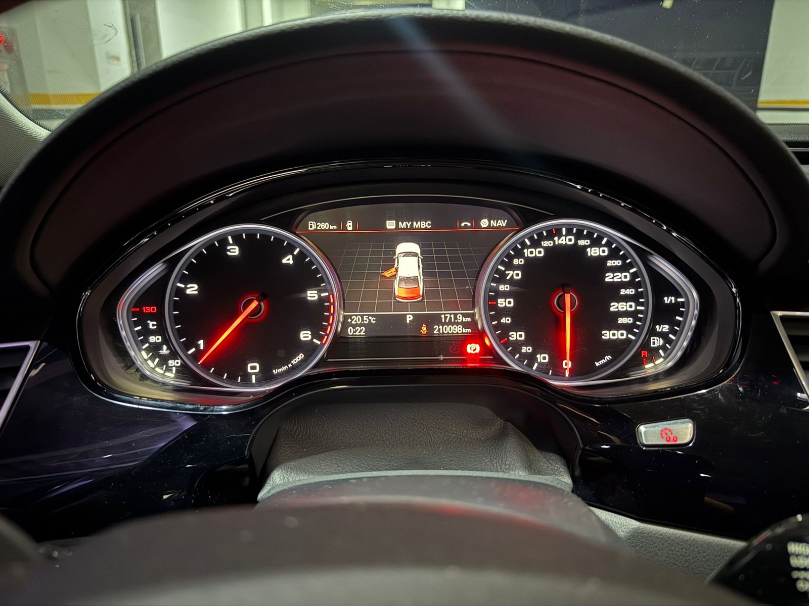 Audi A8 L 50 TDI quattro 2015 - Black — Korean used car export by HD Trading (photo 27)