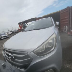 Hyundai Tucson (ix35) 2014 - silver — Korean used car export by HD Trading (photo 1)