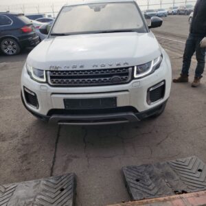 Land Rover Range Rover Evoque 2.0D HSE 2016 - white — Korean used car export by HD Trading (photo 1)