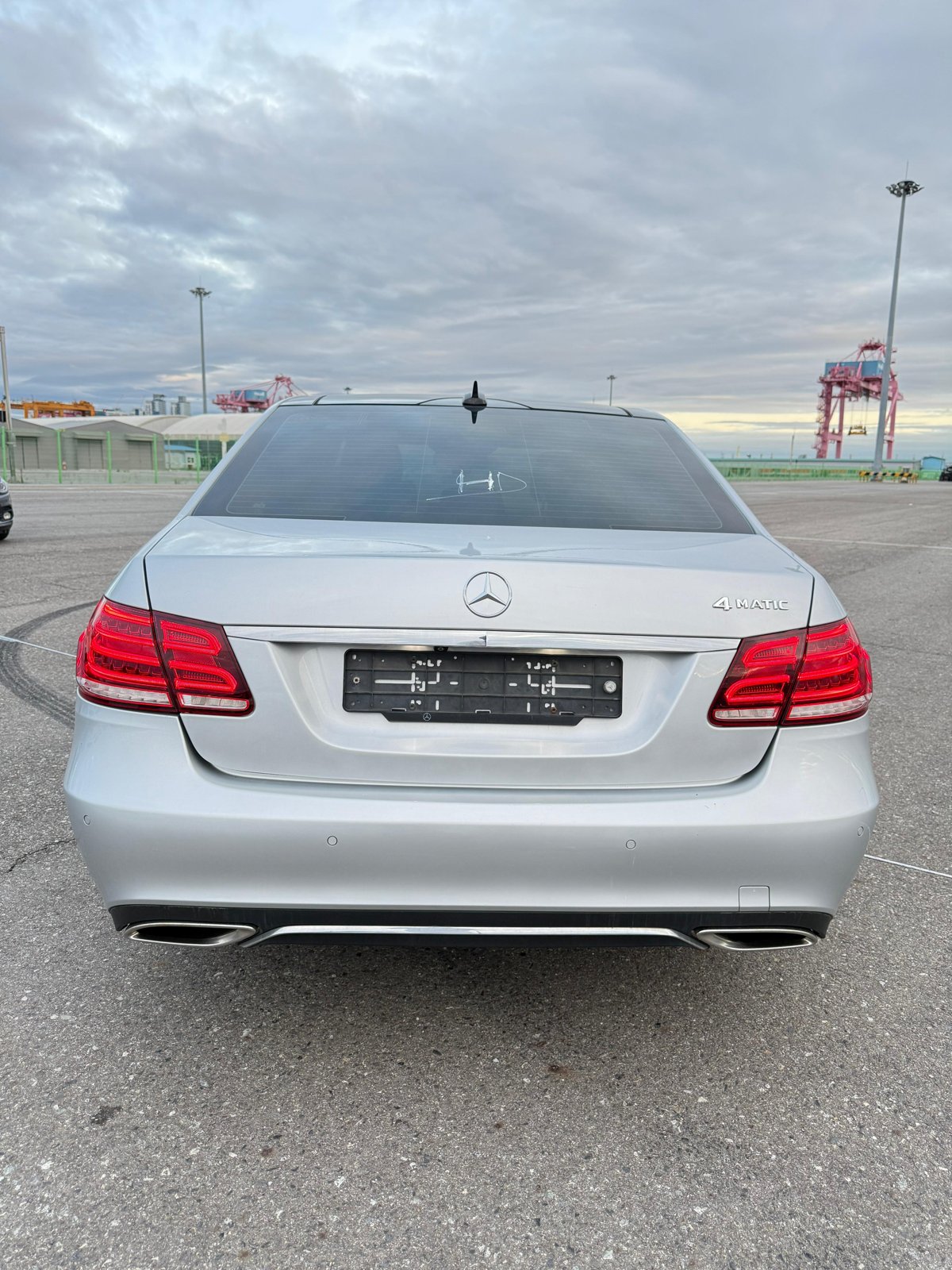 Mercedes-Benz E250 CDI 4MATIC 2014 - Silver — Korean used car export by HD Trading (photo 13)