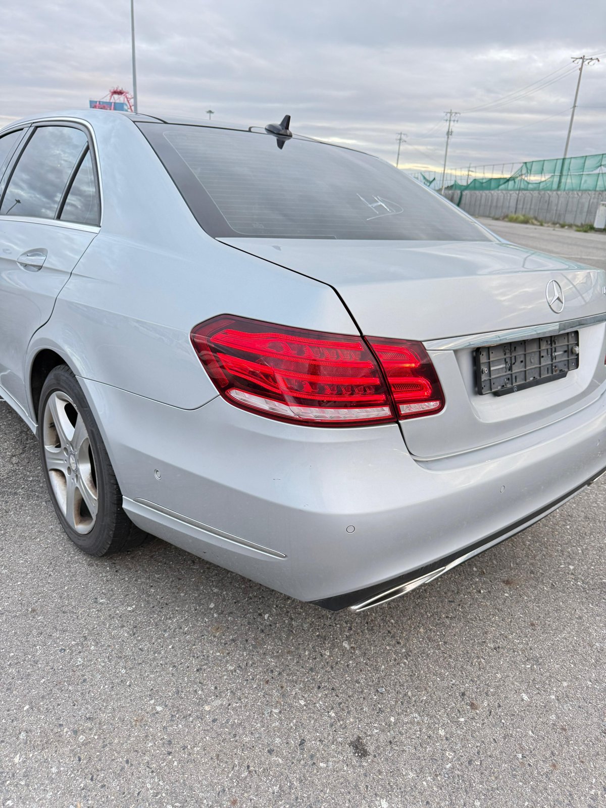 Mercedes-Benz E250 CDI 4MATIC 2014 - Silver — Korean used car export by HD Trading (photo 14)
