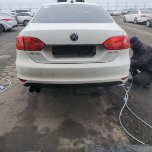 Volkswagen Jetta 2.0 TDI 2013 - white — Korean used car export by HD Trading (photo 1)