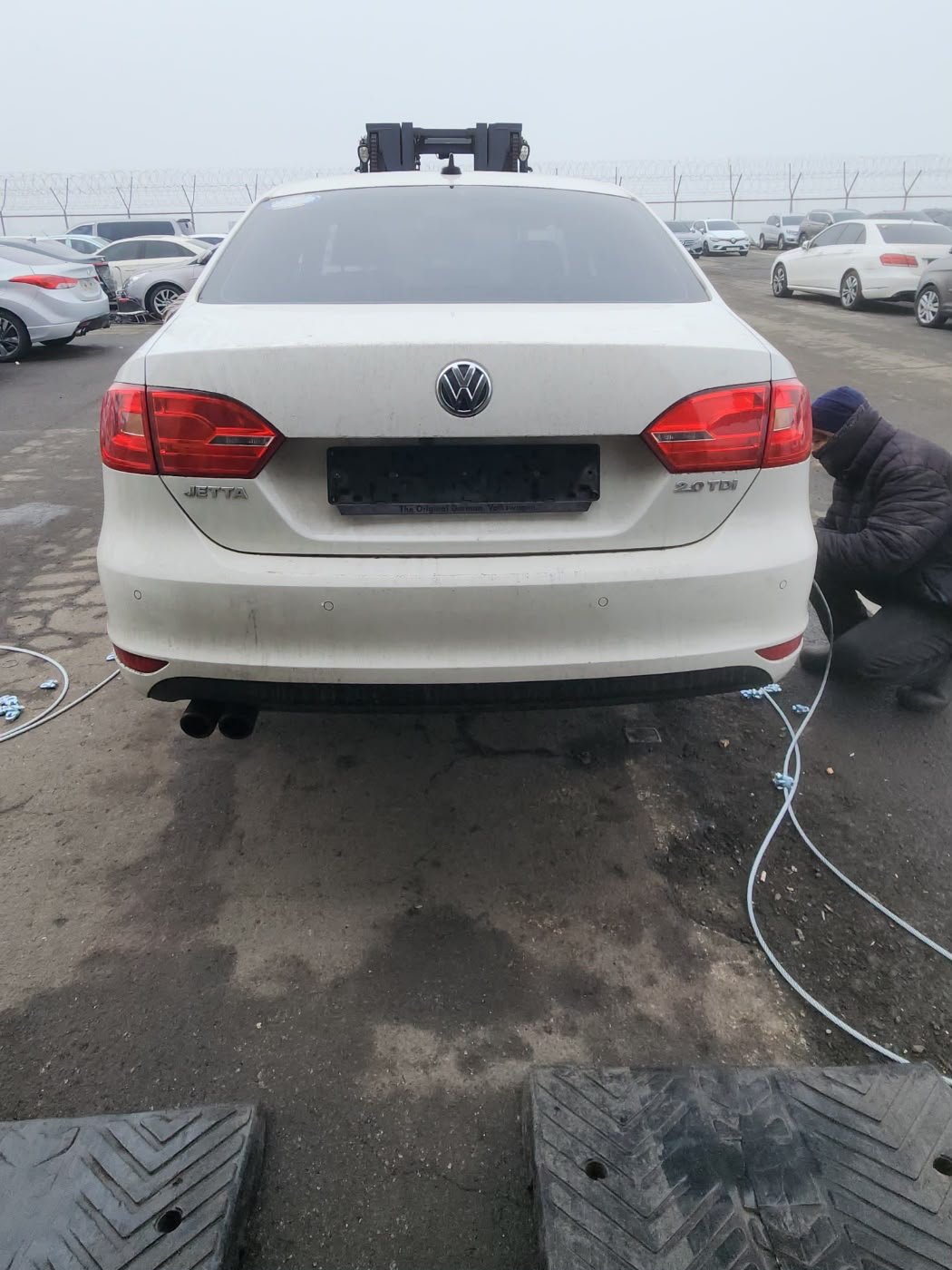 Volkswagen Jetta 2.0 TDI 2013 - white — Korean used car export by HD Trading (photo 1)