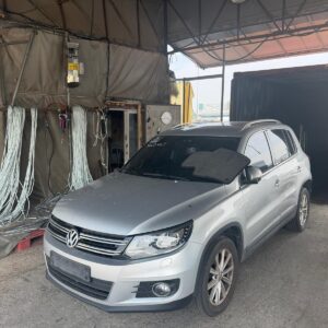Volkswagen Tiguan 2.0 TDI 4Motion 2015 - silver — Korean used car export by HD Trading (photo 1)